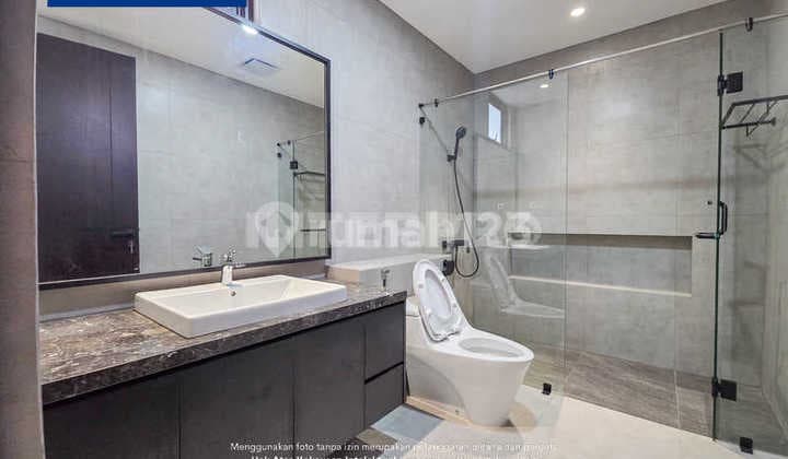 Rumah Brand New 3 Lantai Dijual Permata Buana Hadap Selatan 144m2