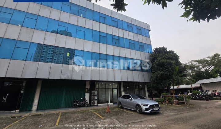 Ruko Gandeng Disewakan Kedoya Elok Plaza Hook 4 Lantai - LT 149m2