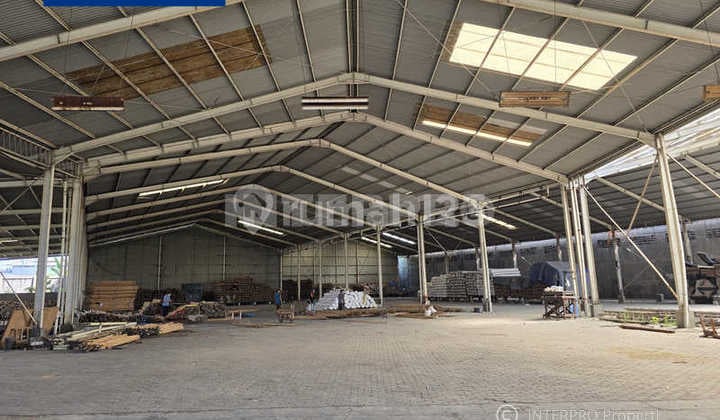 Large Warehouse For Sale in Kapuk Peternakan, Container Access - Land Area 5310m2