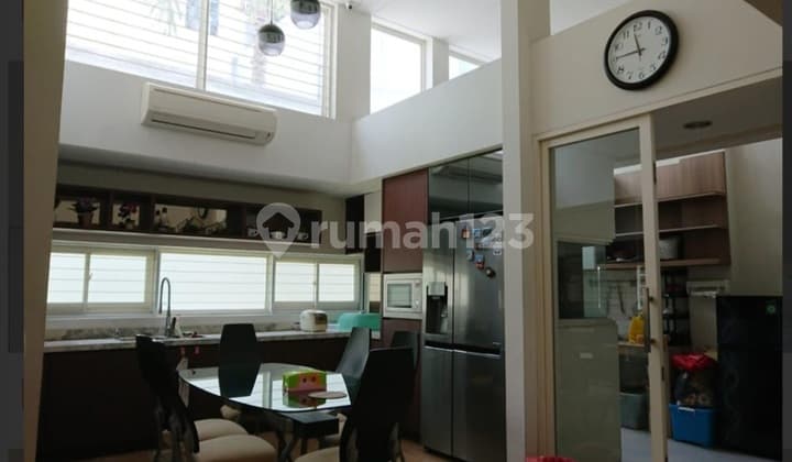 Grisenda Park PIK1, 8x16.5 M2, 4 Floors, SHM, 4+1 Bedrooms, 4+1 Bathrooms, 1 Workspace, Fully Renovated, Fully Furnished, Brand New, Pump Water, 7,700 Watt PLN Electricity