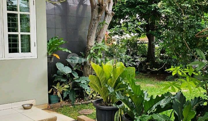 Puri Indah Jakarta Barat- : 15x20m²-luas Tanah : 300m²-luas Bangunan : 420m²-shm-utara Barat-kamar Tidur: 4+1-kamar Mandi : 4+1-ruang Kerja-listrik : 7700w-ac : 10 Unit-water Heater : 2-jet Pump : 1-air : Pam+tanah