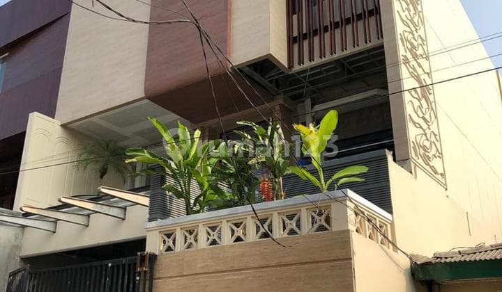 Rumah Mewah Pluit Harga Bagus Furniture Mahal Siap Huni