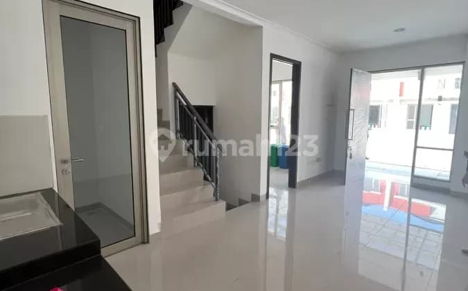 Rumah PIK2 HARGA MURAH Cocok untuk pasangan muda Cluster Bagus