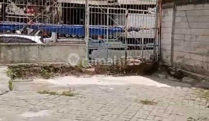 Disewakan Tanah Strategis di Pinggir Jalan Raya K H Hasyim Ashari