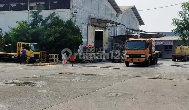 Quick Sale Warehouse in Cakung Industrial, Rorotan, North Jakarta