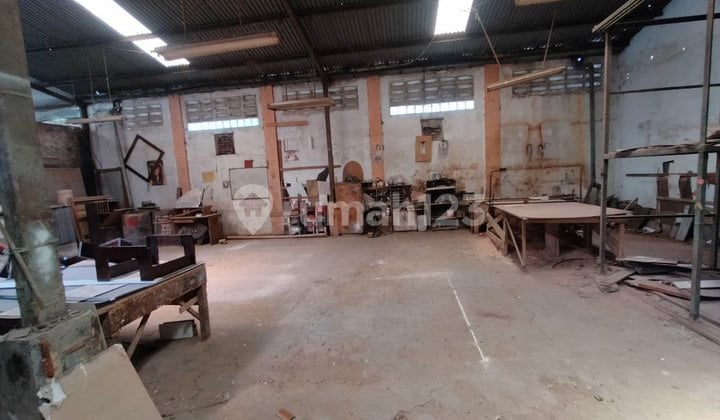 Sayap Pasteur Gudang Kantor 225m² Lokasi Strategis