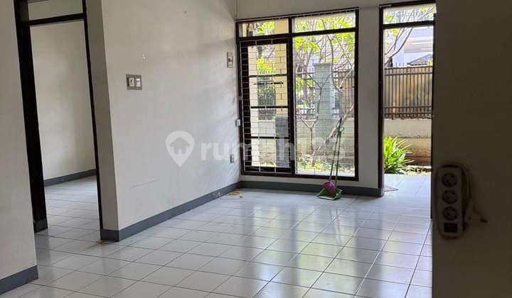 Rumah Bersih TKI 2 Patung Kuda Khusus Keluarga