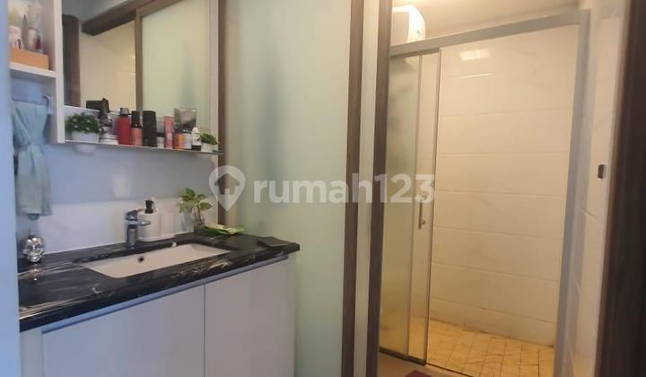 Apartemen Full Furnish Siap Huni. Rein 2 Kamar Tidur Bagus