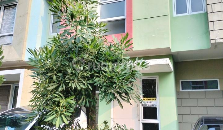 RUMAH 2 LANTAI SIAP HUNI STRATEGIS DEKAT MALL SMS