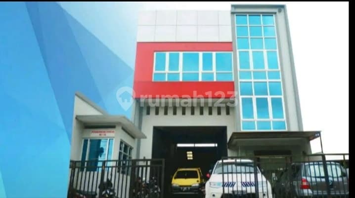 Gudang & Kantor 3 Lantai Pedurungan Majapahit Semarang