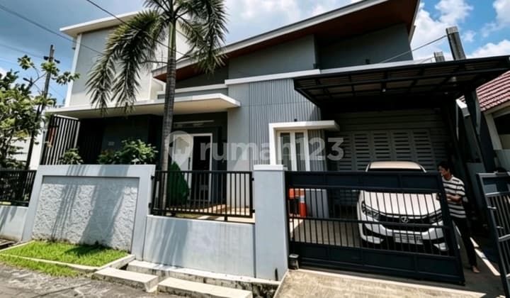 Cheap Corner House in Ngesrep Near Undip Tembalang Campus