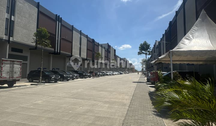 Disewakan Gudang 3 In1 di Duta Indah Starhub Tangerang Banten
