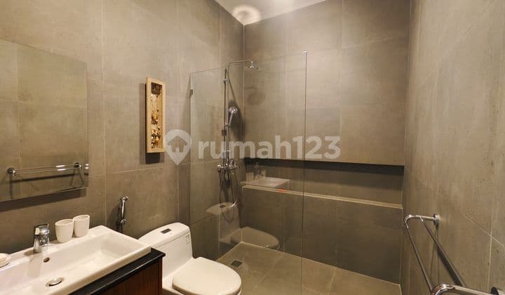 Brand New Luxury Villa with Sunset and Ocean View in Nusa Dua