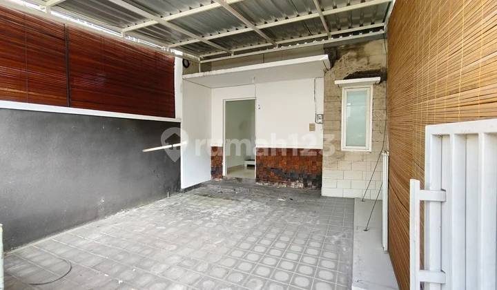 Murah ! Rumah Minimalis Tipe Mezanine Berlokasi Dekat Teuku Umar Murah ! Rumah Minimalis Tipe Mezanine Berlokasi Dekat Teuku Umar