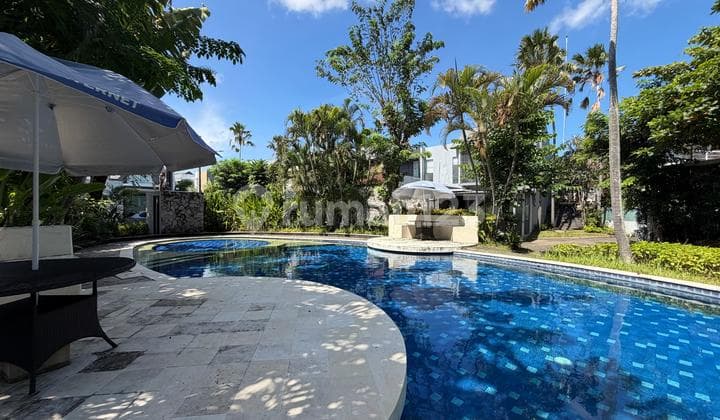 Cozy Home With Exclusive Facilities In Prime Bali Location