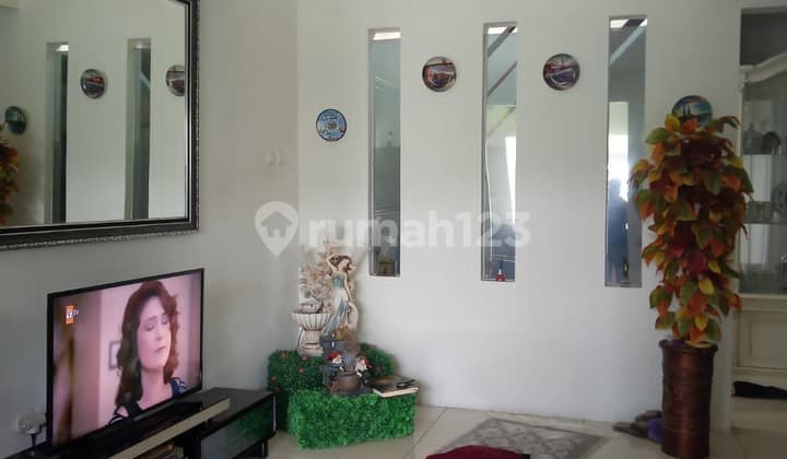 Dijual Cepat! Rumah 2 Lantai di Ciwastra
