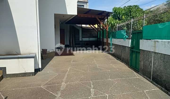 Rumah 2 Lantai di Komplek Dadali, Bandung