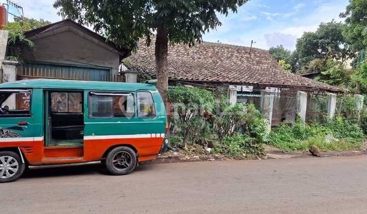 Land on Mainroad Near Bpk Cimahi School