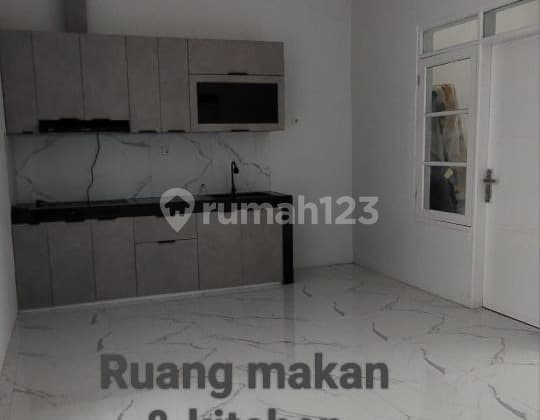 Rumah Siap Huni di Tki Taman Kopo Indah 3