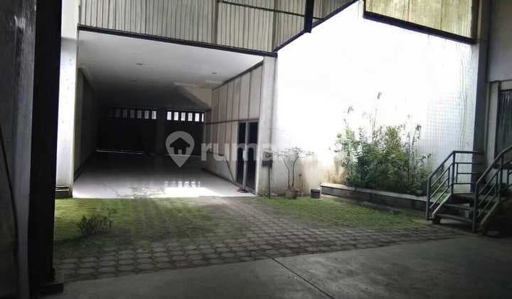 Ruko, Kantor & Gudang 3 Lantai di Daerah Kopo