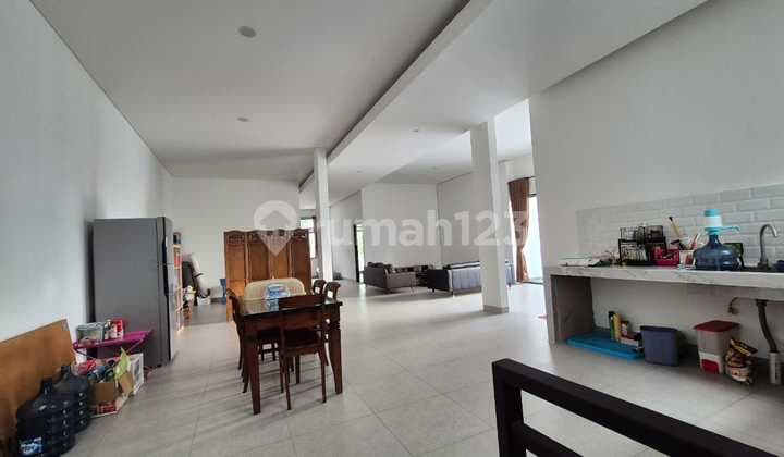 Ruko di Cigadung Cocok untuk Usaha dan Rumah Tinggal atau Kantor