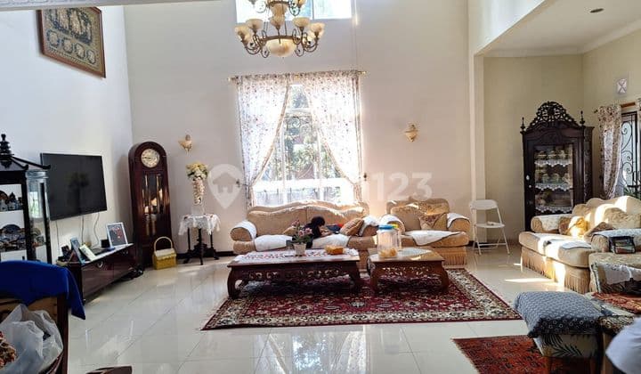 Dijual Cepat! Rumah Siap Huni 2 Lantai di Setra Duta