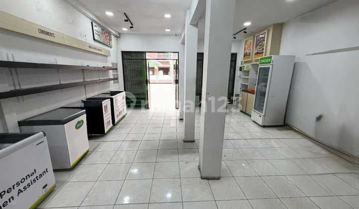 Ruang Usaha Siap Huni di Daerah Sayap Ciateul