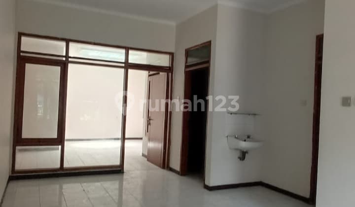 Jual / Sewa Rumah 1 Lantai di Komplek Batununggal