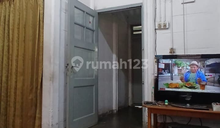 Rumah di Daerah Sayap Pajajaran