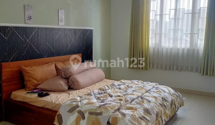 For Sale Fast! 2-Story House in Cisaranten Kulon, Arcamanik
