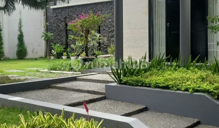 House in KBP Kota Baru Parahyangan Tatar Larangtapa Furnished