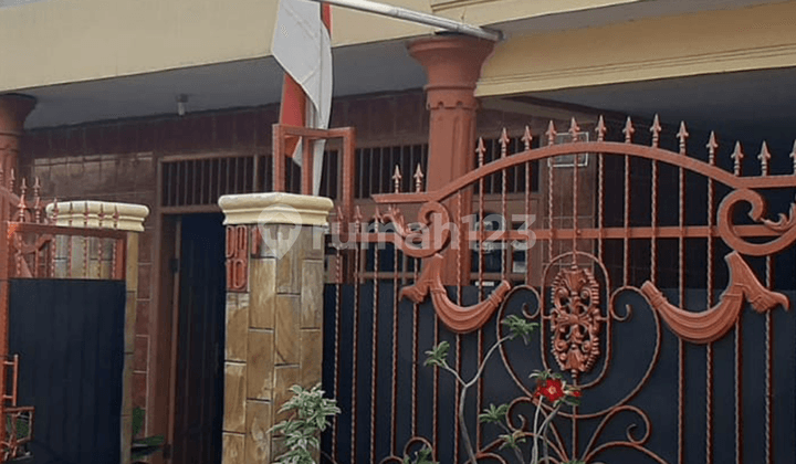 Rumah Dijual Cepat Hook Bagus Sekali di Kunciran Tangerang Sebrang Alam Sutra