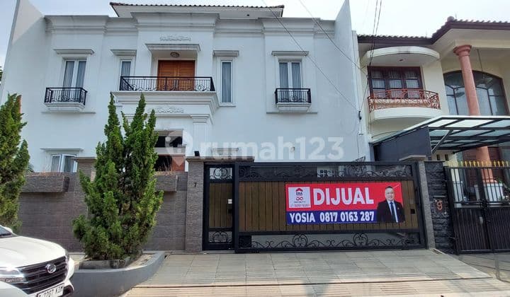 Dijual Cepat Rumah Mewah 3 Lantai , Bisa Untuk Kantor , Dekat Pacuan Kuda Pulomas , Seperti Baru Di Pulomas , Dekat Itc Cempaka Mas , Dekat Sunter , Dekat Kelapa Gading Jakarta Utara