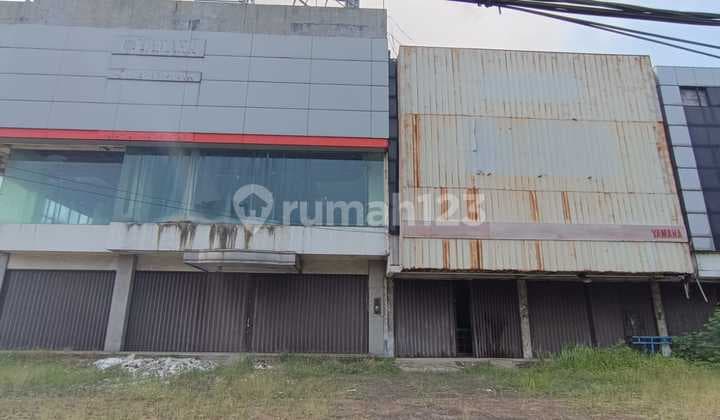 For Quick Sale: 3 Connected Shophouses in Cimone, Tangerang City, Banten, Cimone Shophouses