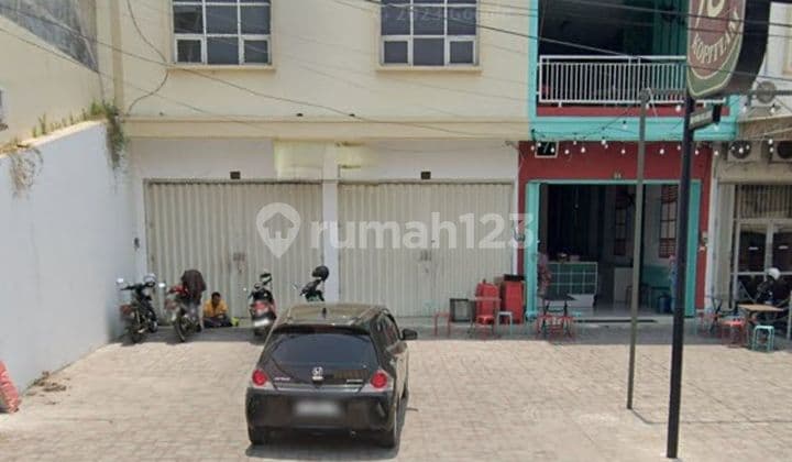 Disewakan ruko murah bangunan dua lantai di mojokerto
