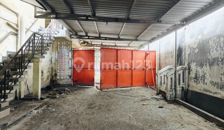 Disewakan gudang luas di mojokerto