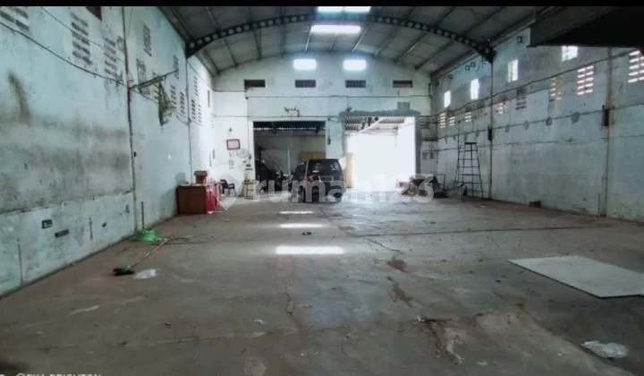 For sale / cheap warehouse for rent in Kediri For sale / cheap warehouse for rent in Kediri