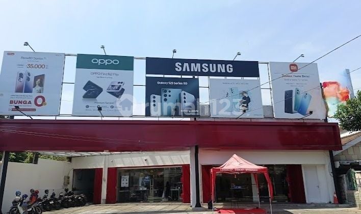 For Rent: Spacious Shop House in Kediri City For Rent: Spacious Shop House in Kediri City