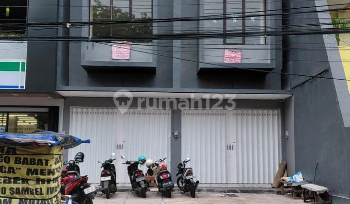 For Rent and Sale Two-Story Shop House in Sidoarjo For Rent and Sale Two-Story Shop House in Sidoarjo