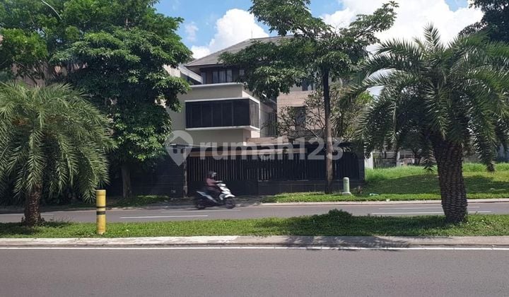 Dijual Rumah di Citraland utama Gwalk Surabaya