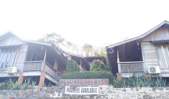 Dijual Villa Cottage Hotel View Gunung Dekat Bandara Labuan Bajo.
