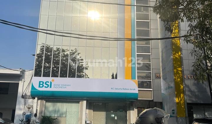 For Rent 5-Storey Shop House (Double Unit) in Kebon Jeruk, West Jakarta