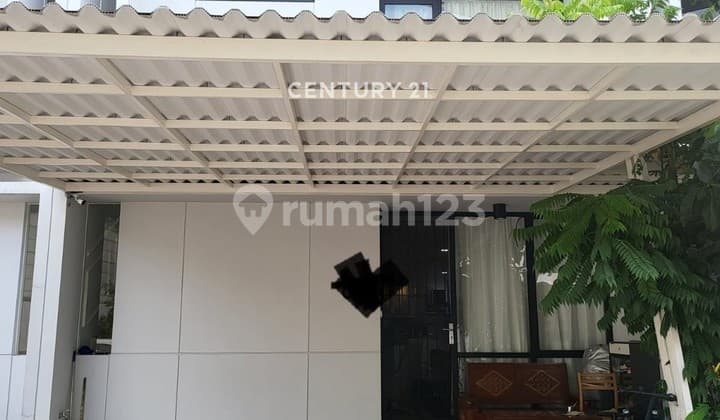 Luxury Ready-to-Occupy House with Full Marble Custom Interior in Taman Ubud
