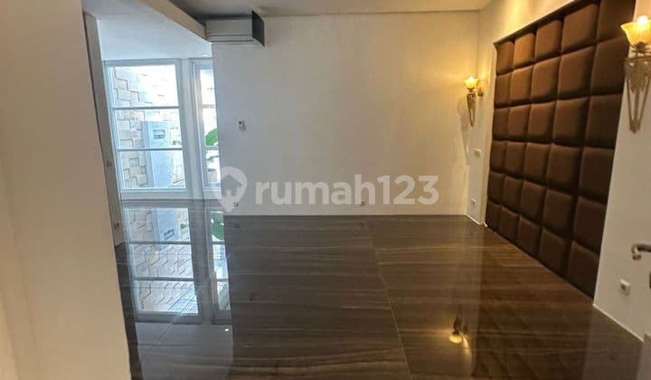 Luxury House Pondok Indah - Fully Furnished, Swimming Pool, Close to RSPI & JIS