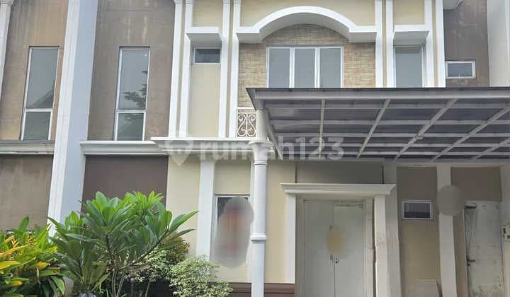 Dijual Rumah Modern Berlokasi Strategis di Cluster North Thames JGC Jakarta Timur