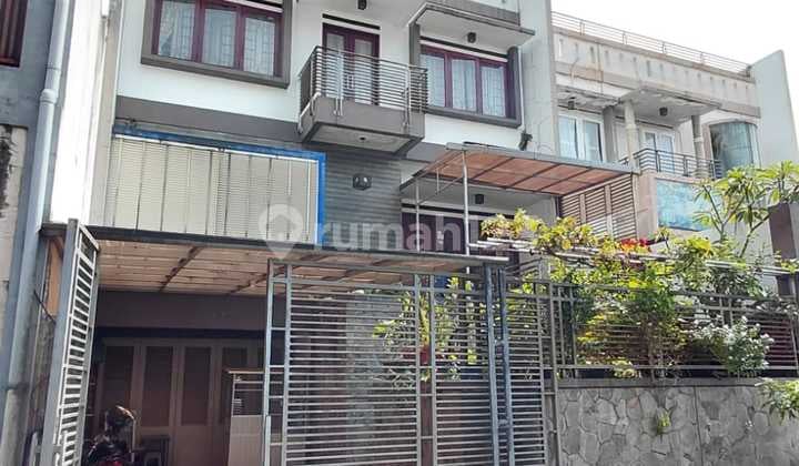 Rumah Exclusive Setraria Pasteur Jarang Ada 10 Menit Akses Tol