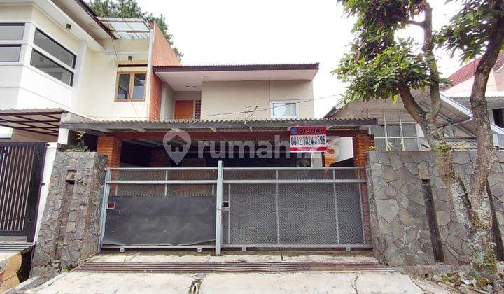 Rumah Exclusive Setraduta Bandung Siap Huni Sangat Strategis