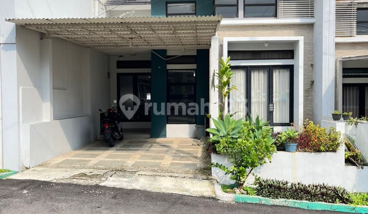 Rumah Cluster Cihanjuang One Gate System Tanah Luas Siap Huni