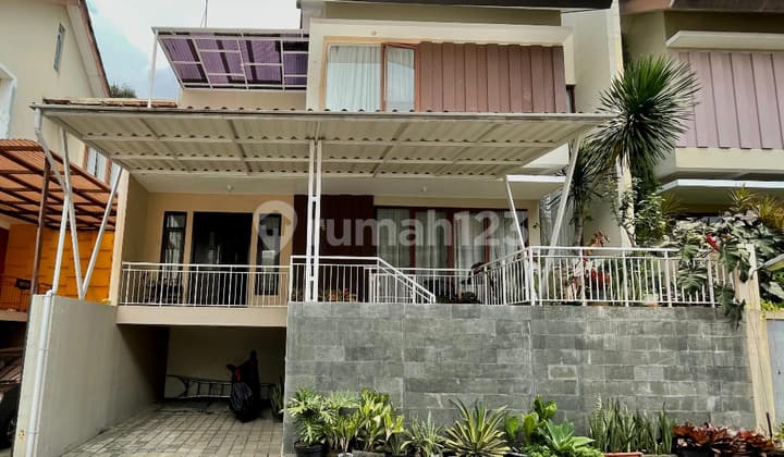 Rumah Komplek Gegerkalong Townhouse Sayap Setiabudi Bandung