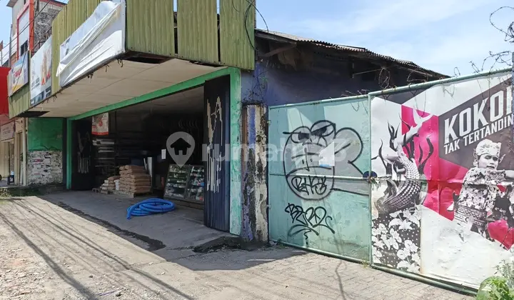 Warehouse Rental for Building Materials at a Strategic Location on a Main Road